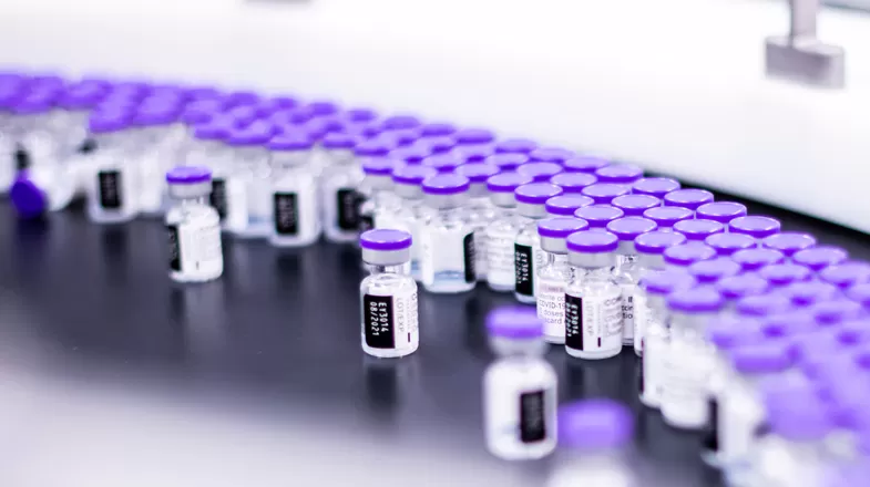 Manufacturing-COVID19-Vaccine-01_785X440.jpg
